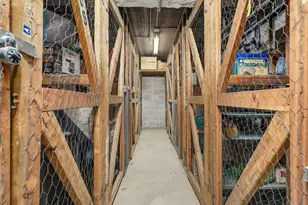 1912 Dupont Ave S, Minneapolis, MN 55403 - Photo 22