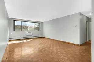 1912 Dupont Ave S, Minneapolis, MN 55403 - Photo 2