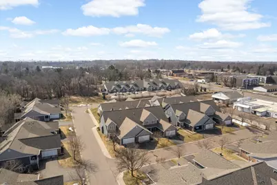 204 Manitoba Lane, Little Canada, MN 55117 - Photo 6