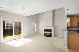 204 Manitoba Ln, Little Canada, MN 55117 - Photo 18