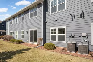 204 Manitoba Ln, Little Canada, MN 55117 - Photo 36