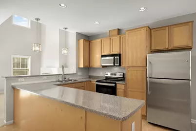 204 Manitoba Lane, Little Canada, MN 55117 - Photo 14