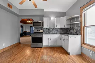 809 E Park Ave, Luck, WI 54853 - Photo 8