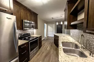 2011 Viking Dr NW, Rochester, MN 55901 - Photo 2