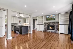 304 Valley High Rd, Burnsville, MN 55337 - Photo 4