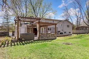 304 Valley High Rd, Burnsville, MN 55337 - Photo 44