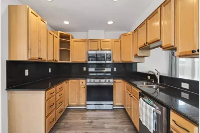 929 Euclid Street, Saint Paul, MN 55106 - Photo 10