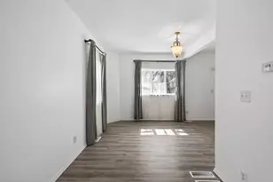 929 Euclid St, Saint Paul, MN 55106 - Photo 4