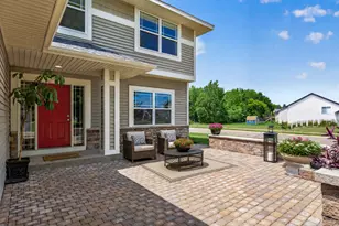 26814 Meadow Ridge Dr, Elko New Market, MN 55020 - Photo 2