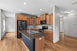 26814 Meadow Ridge Dr, Elko New Market, MN 55020 - Photo 14