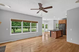 26814 Meadow Ridge Dr, Elko New Market, MN 55020 - Photo 12