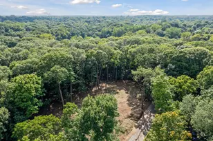 601 Fox Hill Dr, Chanhassen, MN 55317 - Photo 10