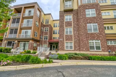 2550 38th Avenue NE #108, Saint Paul, MN 55421 - Photo 4