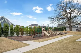 12790 Lake Vista Ln, Champlin, MN 55316 - Photo 44