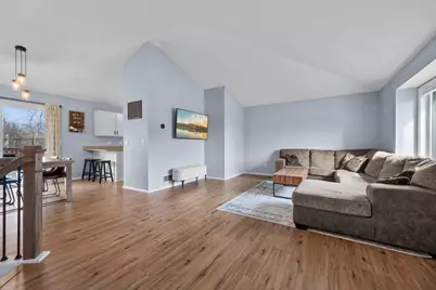 6667 Kingsview Lane N, Maple Grove, MN 55311 - Photo 2