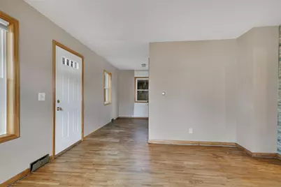 208 Cedar Street N, Grey Eagle, MN 56336 - Photo 8