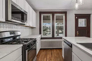 1529 Dale St N, Saint Paul, MN 55117 - Photo 6