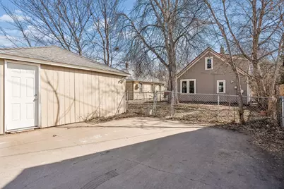 1529 Dale Street N, Saint Paul, MN 55117 - Photo 22
