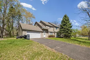 1623 106th Ave NW, Coon Rapids, MN 55433 - Photo 4