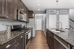 4372 Corn Silk Ln, Woodbury, MN 55129 - Photo 12