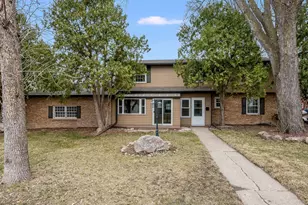 328 S Redwood Dr, Mankato, MN 56001 - Photo 2