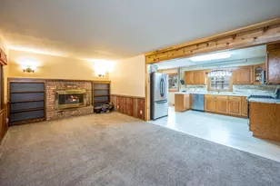 328 S Redwood Dr, Mankato, MN 56001 - Photo 14