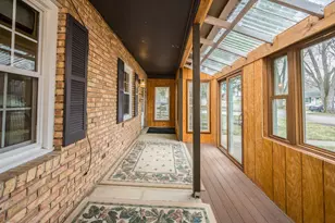 328 S Redwood Dr, Mankato, MN 56001 - Photo 8