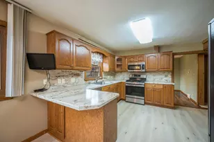 328 S Redwood Dr, Mankato, MN 56001 - Photo 16