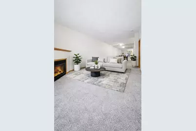 516 Roundhouse Street, Shakopee, MN 55379 - Photo 2