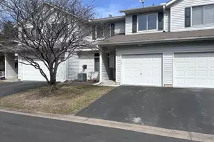 516 Roundhouse St, Shakopee, MN 55379 - Photo 1