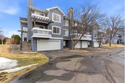 15665 24th Avenue N #E, Plymouth, MN 55447 - Photo 1