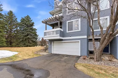 15665 24th Avenue N #E, Plymouth, MN 55447 - Photo 4