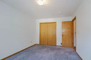 2334 Pinewood Dr, Shakopee, MN 55379 - Photo 22