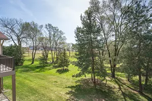 2334 Pinewood Dr, Shakopee, MN 55379 - Photo 24
