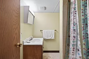 1710 Fry St, Falcon Heights, MN 55113 - Photo 32