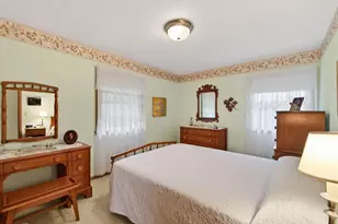 1710 Fry St, Falcon Heights, MN 55113 - Photo 22