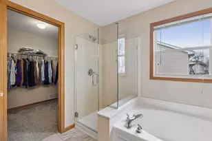 17971 89th Pl N, Maple Grove, MN 55311 - Photo 20