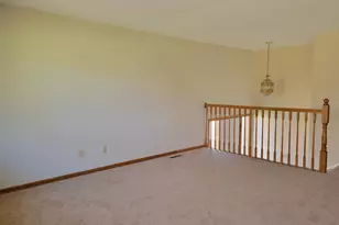 6594 Upper 35th St N, Oakdale, MN 55128 - Photo 4