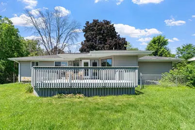 6540 Zealand Avenue N, Brooklyn Park, MN 55428 - Photo 38