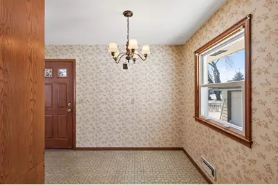 8706 20th Avenue S, Bloomington, MN 55425 - Photo 8