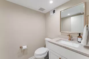 6068 Olinger Cir, Edina, MN 55436 - Photo 32