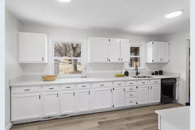 6109 Sumter Avenue N, New Hope, MN 55428 - Photo 6