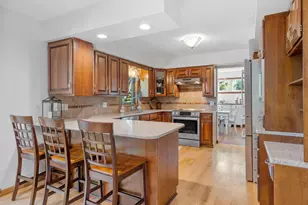 10710 36th Pl N, Plymouth, MN 55441 - Photo 20