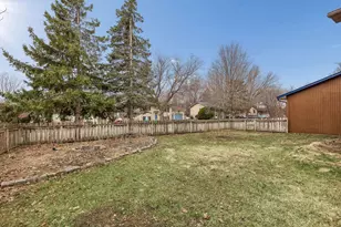 300 Aster Dr, Northfield, MN 55057 - Photo 40