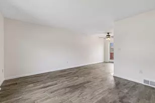 300 Aster Dr, Northfield, MN 55057 - Photo 8