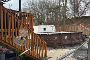 310 E 2nd St, Albert Lea, MN 56007 - Photo 2