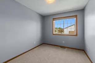 1076 Pine St, Farmington, MN 55024 - Photo 30