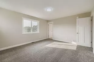 2117 Cleveland Way S, Cambridge, MN 55008 - Photo 14