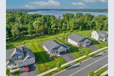 1446 Lee Circle, Hudson, WI 54016 - Photo 2