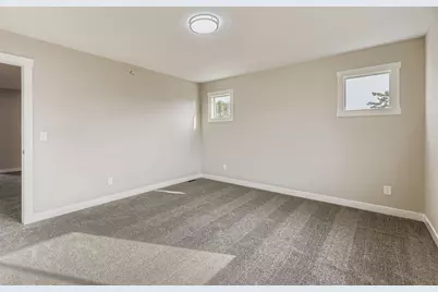 2123 Cleveland Way S, Cambridge, MN 55008 - Photo 14